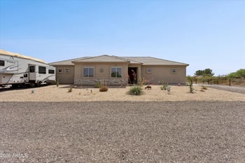 38323 25th Ave, Phoenix, AZ 85086