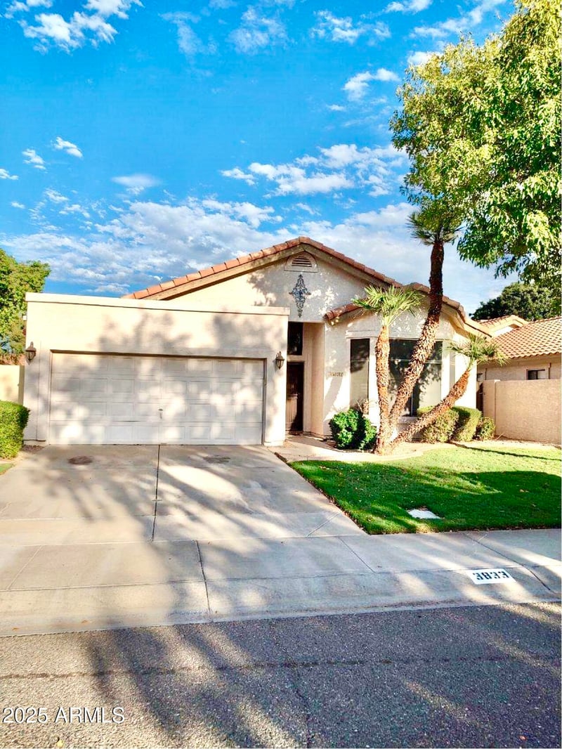 3833 Carnation Ln, Avondale, AZ 85392