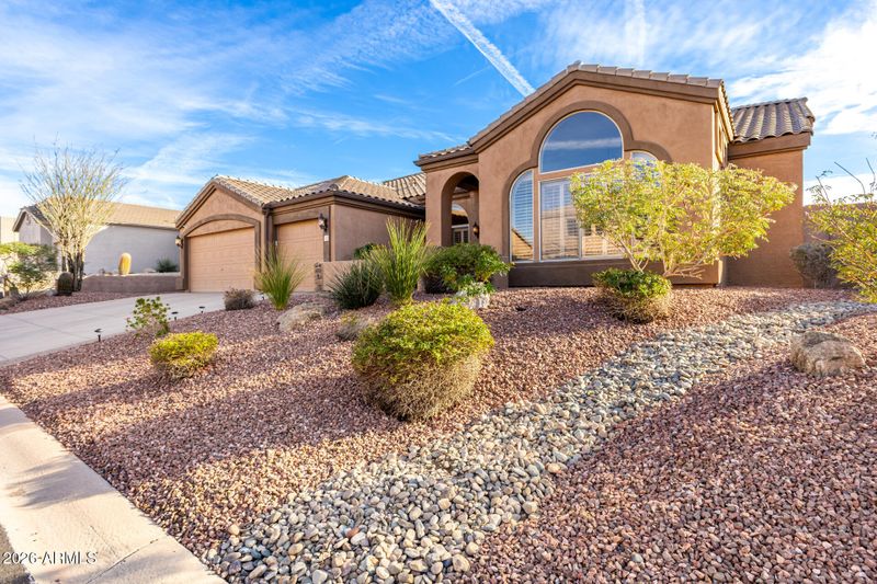 3833 N Desert Oasis Cir, Mesa, AZ 85207