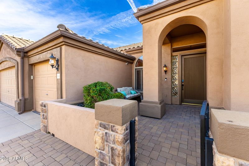 3833 N Desert Oasis Cir, Mesa, AZ 85207
