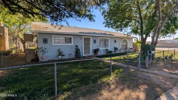 3833 Taylor St, Phoenix, AZ 85009