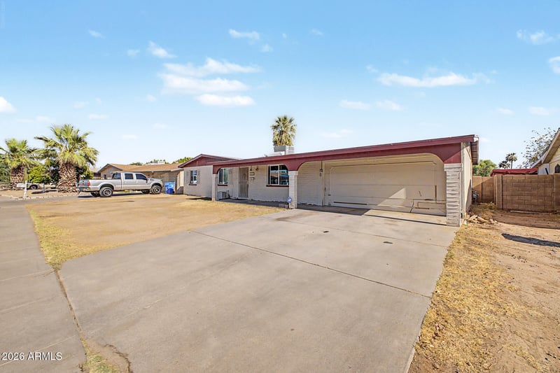 3833 W Vogel Ave, Phoenix, AZ 85051