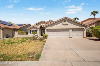 3834 E Windsong Dr, Phoenix, AZ 85048