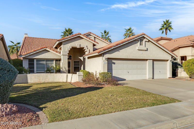 3834 Windsong Dr, Phoenix, AZ 85048