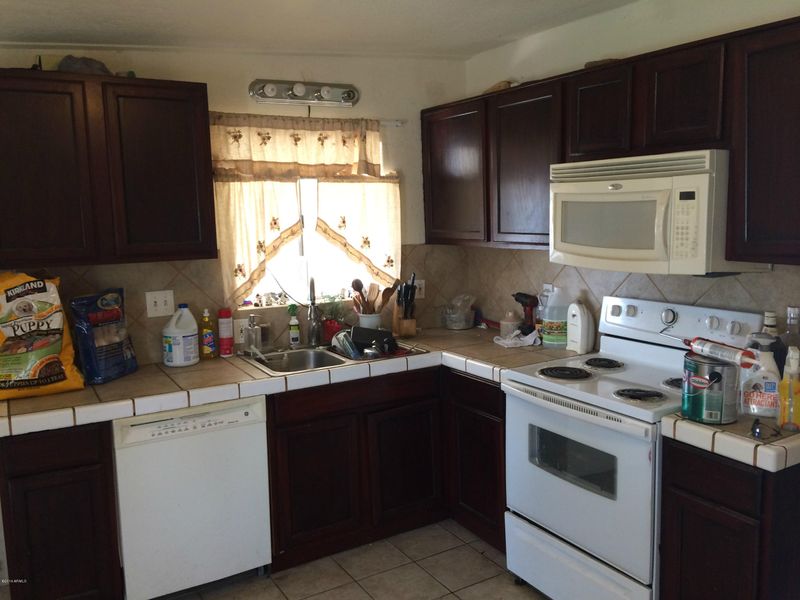 3835 N 27th St, Phoenix, AZ 85016