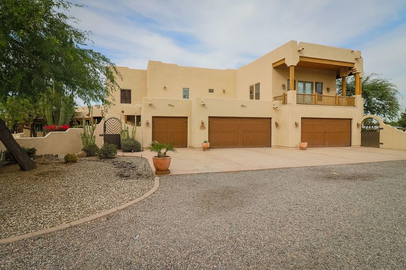3835 S 67th Ave, Phoenix, AZ 85043