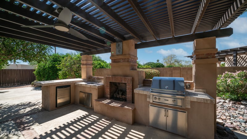 3835 Talowa St, Phoenix, AZ 85044