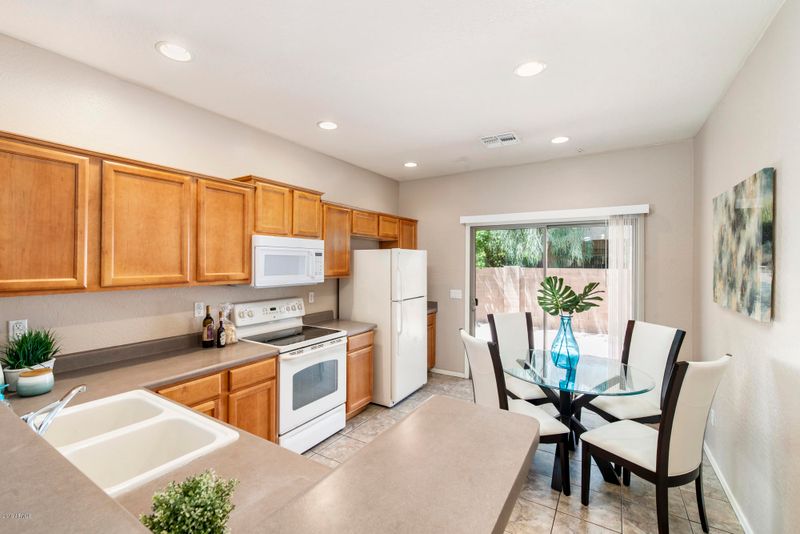3836 E Palmer St, Gilbert, AZ 85298