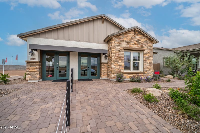 3836 Gladiolus Cir, Mesa, AZ 85212