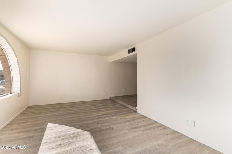 3836 Kings Ave, Phoenix, AZ 85053