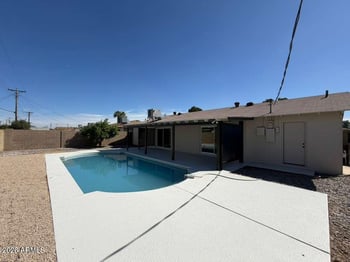3836 Myrtle Ave, Phoenix, AZ 85051
