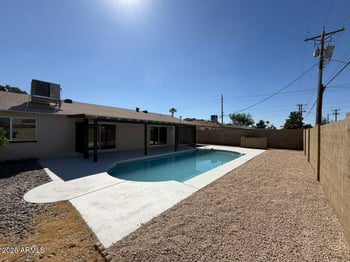 3836 Myrtle Ave, Phoenix, AZ 85051