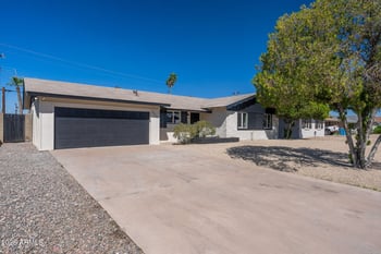 3836 Myrtle Ave, Phoenix, AZ 85051