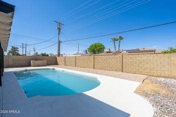 3836 Myrtle Ave, Phoenix, AZ 85051