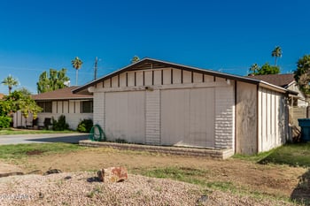 3836 Royal Palm Rd, Phoenix, AZ 85051