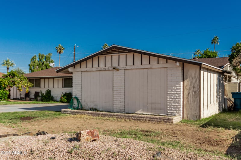 3836 Royal Palm Rd, Phoenix, AZ 85051