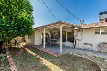 3836 Royal Palm Rd, Phoenix, AZ 85051