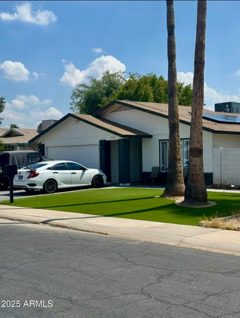 3837 Acapulco Ln, Phoenix, AZ 85053