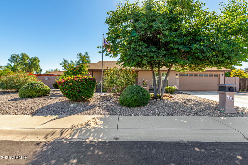 3837 Bloomfield Rd, Phoenix, AZ 85032