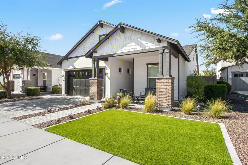3838 Crittenden Ln, Phoenix, AZ 85018