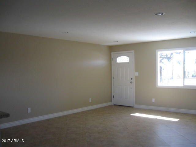 3838 E Hillery Dr, Phoenix, AZ 85032