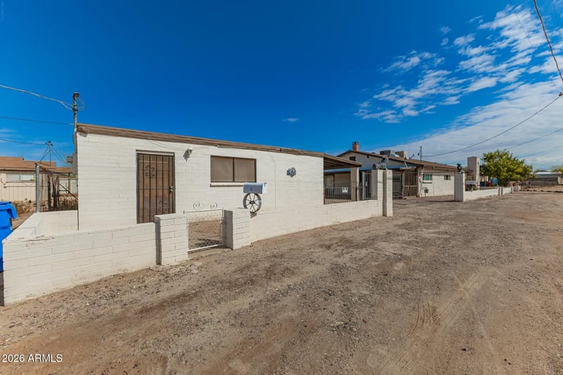 3838 W Alta Vista Rd, Phoenix, AZ 85041