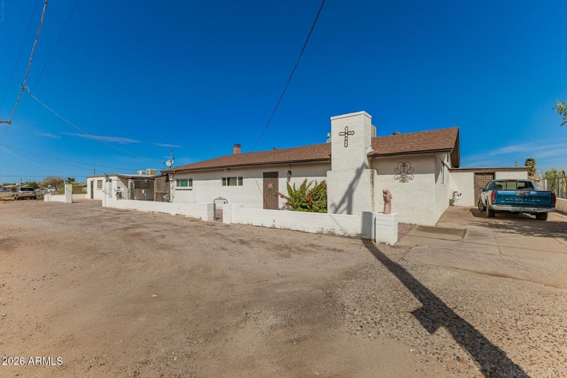 3838 W Alta Vista Rd, Phoenix, AZ 85041