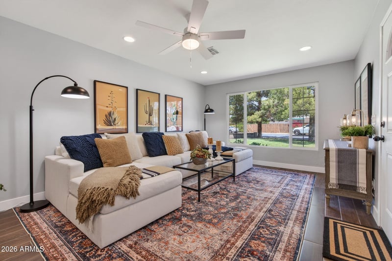 3839 E Vernon Ave, Phoenix, AZ 85008