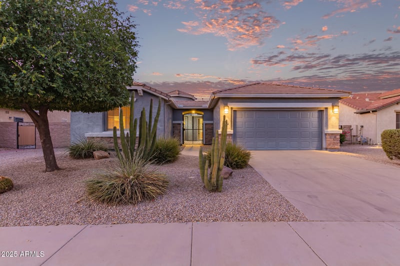 384 Bismark St, San Tan Valley, AZ 85143