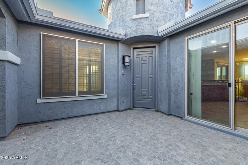 384 Bismark St, San Tan Valley, AZ 85143