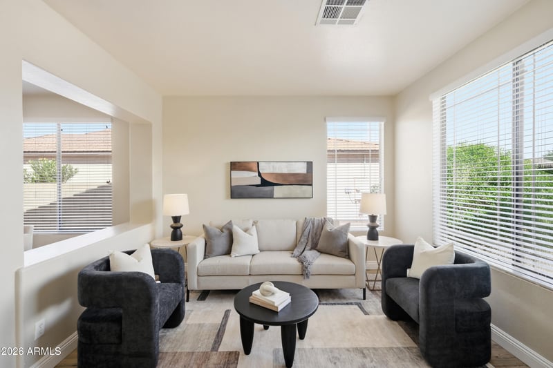 384 Scott Dr, Chandler, AZ 85225