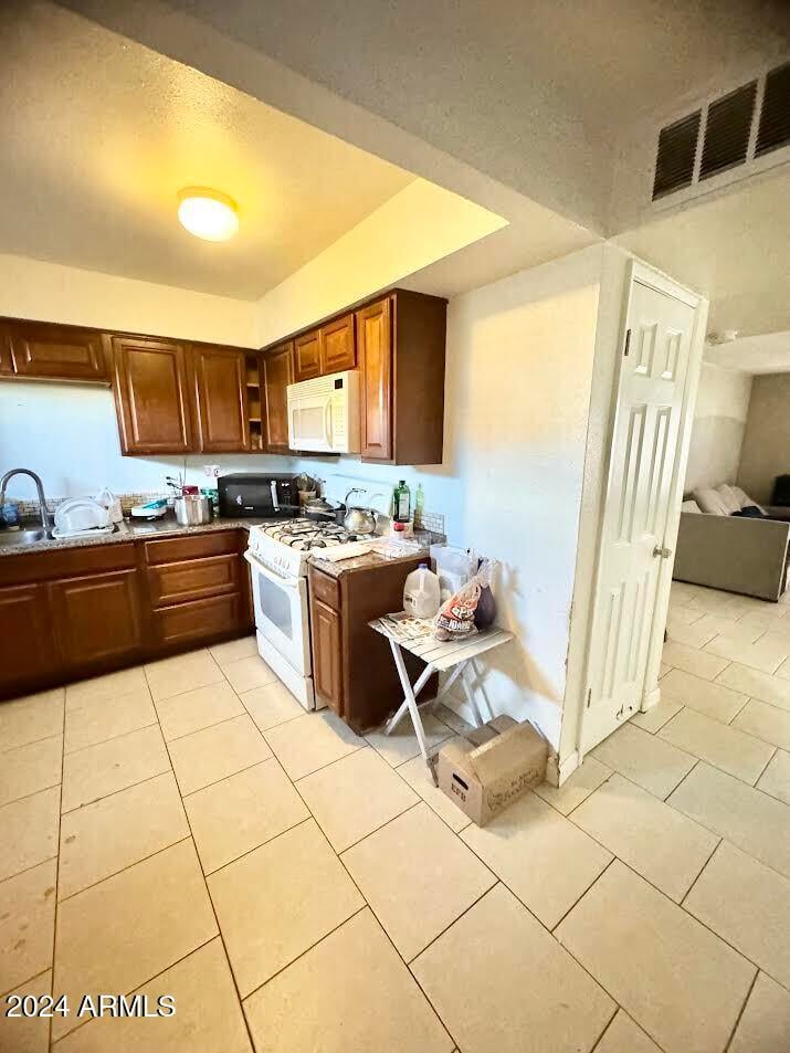 3840 43rd Ave #29, Phoenix, AZ 85031