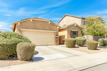 3840 Alamo St, San Tan Valley, AZ 85140