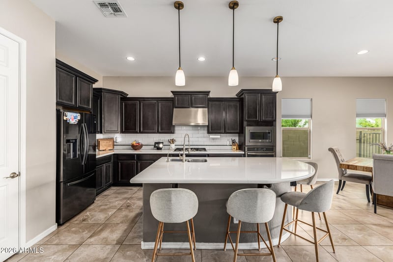 3840 Wisteria Dr, Chandler, AZ 85286