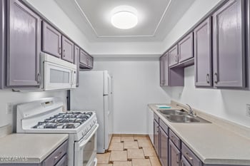 3840 N 43rd Ave #69, Phoenix, AZ 85031