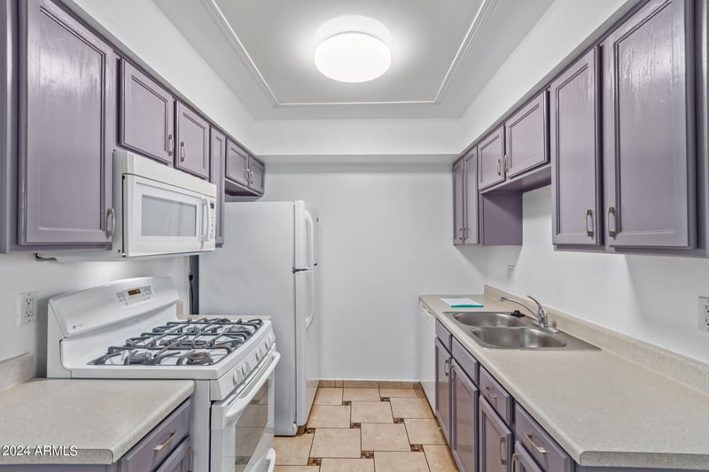 3840 N 43rd Ave #69, Phoenix, AZ 85031