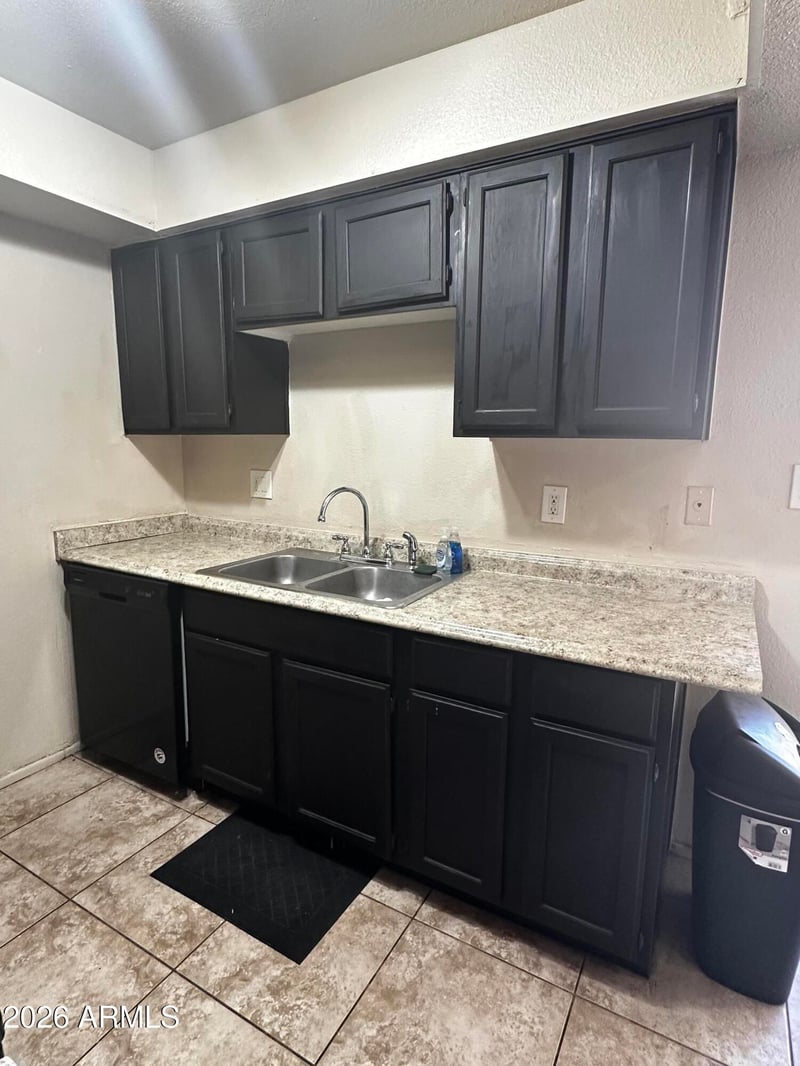 3840 N 43rd Ave #7, Phoenix, AZ 85031