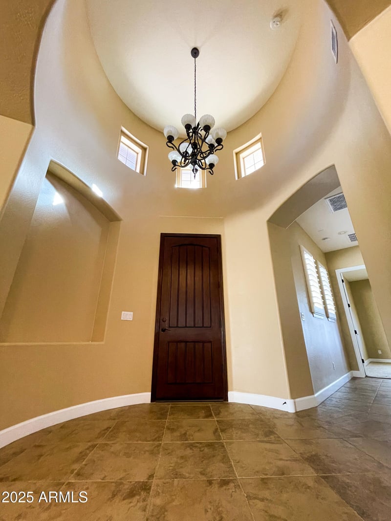3840 San Mateo Way, Chandler, AZ 85249