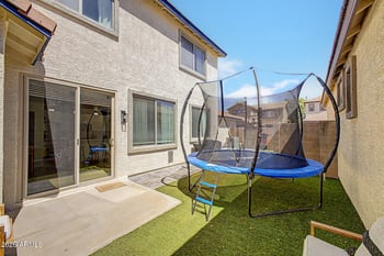 3840 Yeager Dr, Gilbert, AZ 85295