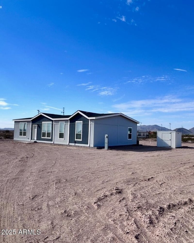 38402 Latham St, Tonopah, AZ 85354