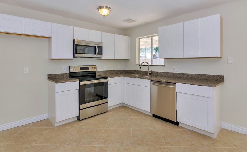 3841 W Alice Ave, Phoenix, AZ 85051