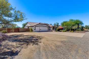 38414 N 12th St, Phoenix, AZ 85086