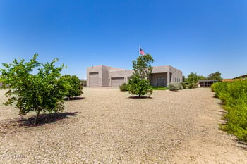 38415 25th Ave, Phoenix, AZ 85086