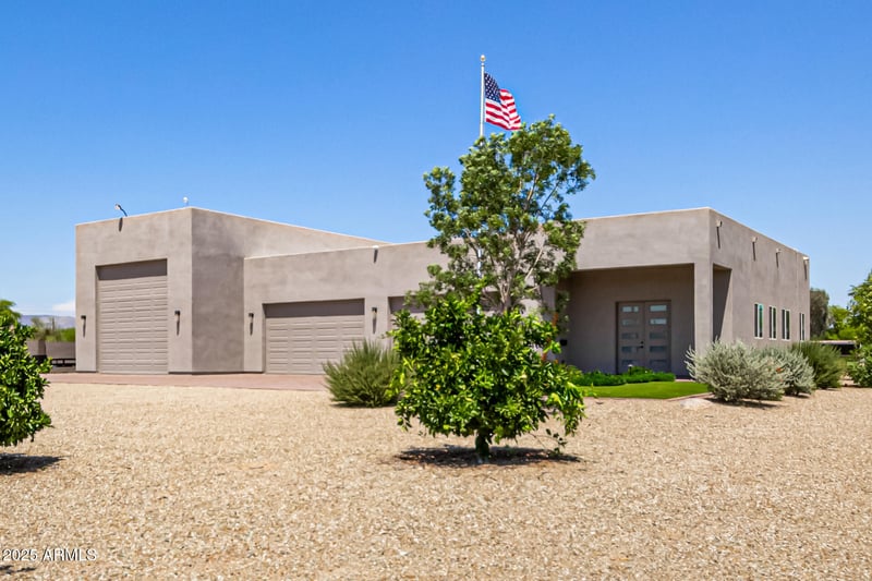 38415 25th Ave, Phoenix, AZ 85086