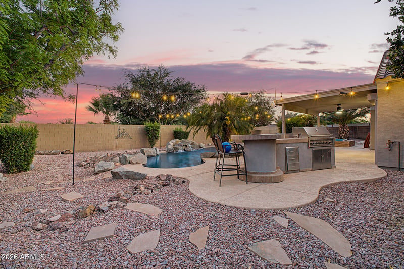 38417 Sandy Ct, San Tan Valley, AZ 85140