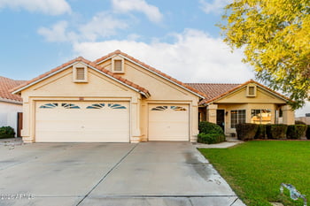 3842 Hawthorn Dr, Chandler, AZ 85248