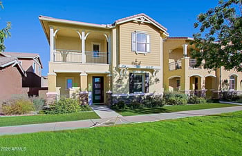 3842 Perkinsville St, Gilbert, AZ 85295