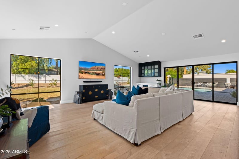 3842 San Miguel Ave, Paradise Valley, AZ 85253