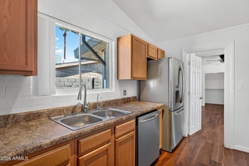 3842 W Butler Dr, Phoenix, AZ 85051