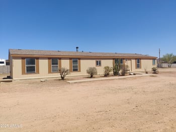 38429 27th Ave, Phoenix, AZ 85086